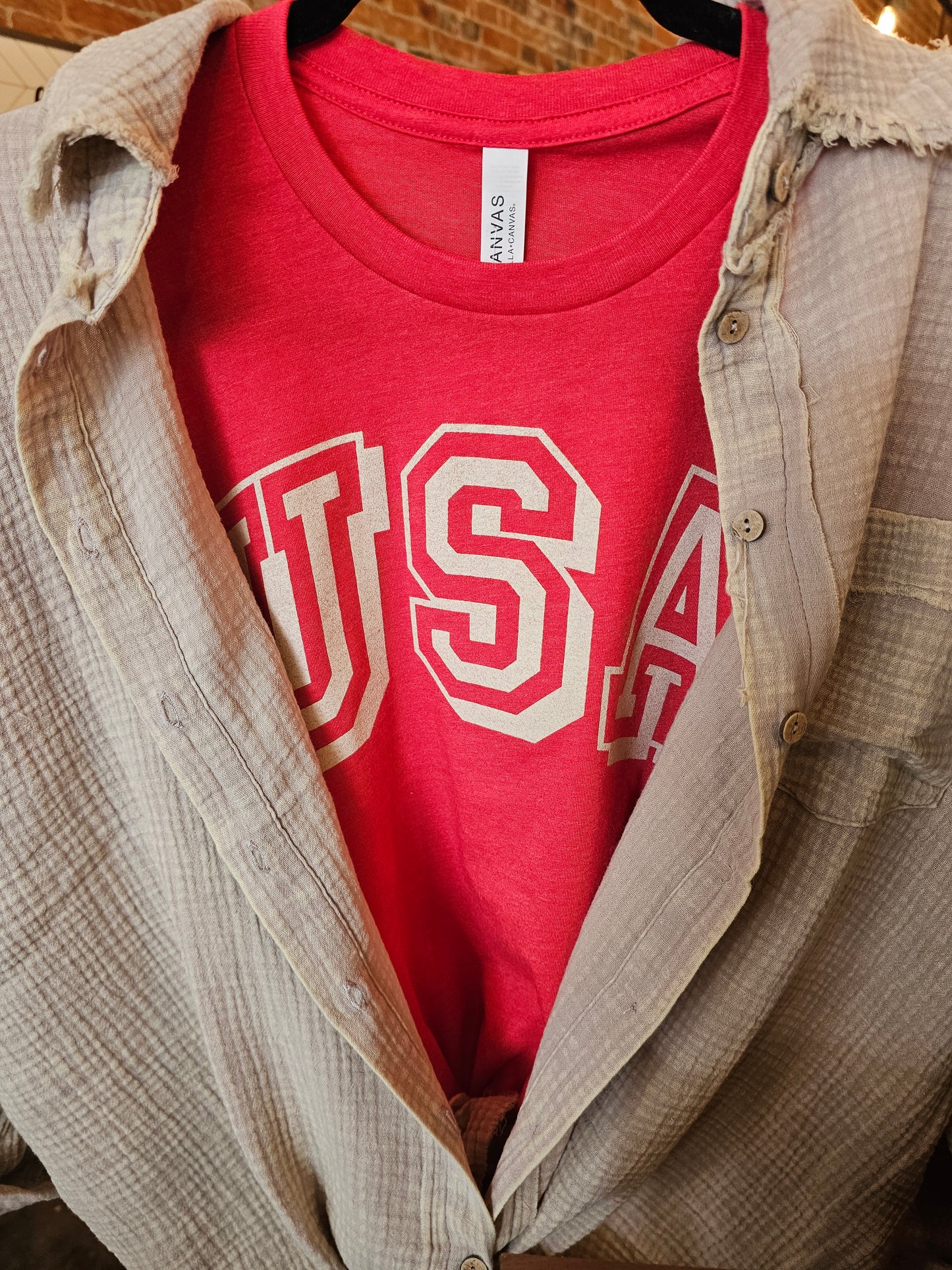 USA Vintage Tee - Red